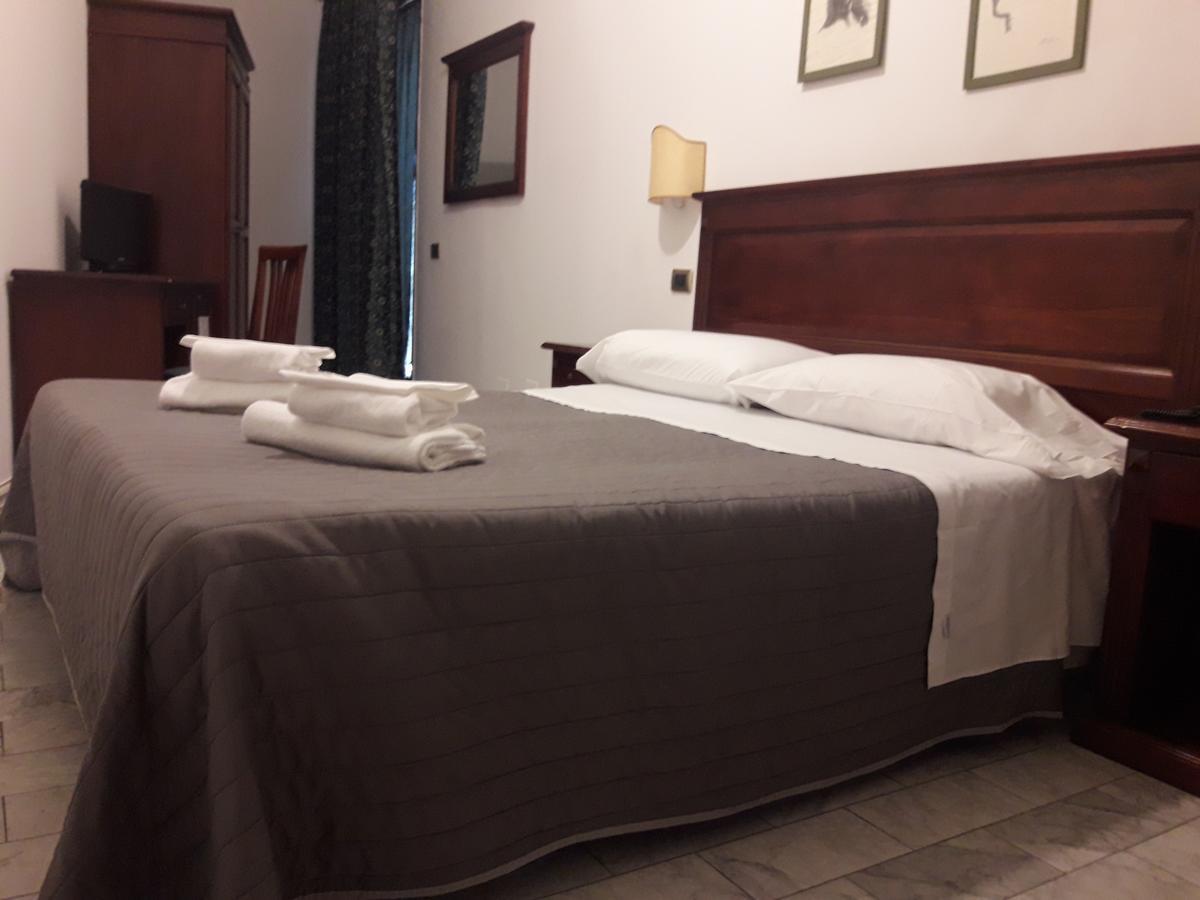 Hotel Astor Флоренція Екстер'єр фото