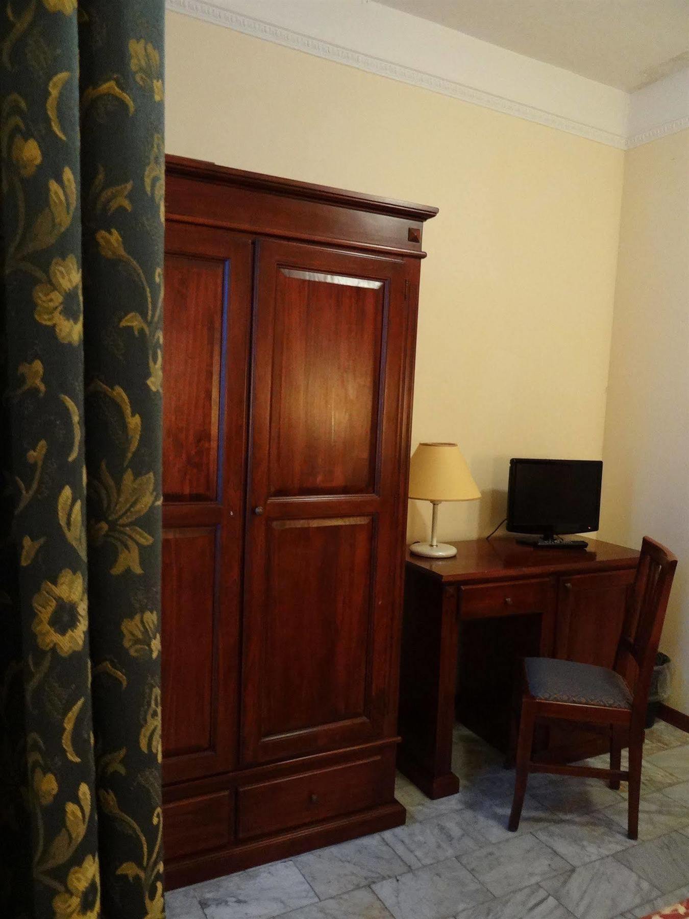 Hotel Astor Флоренція Екстер'єр фото